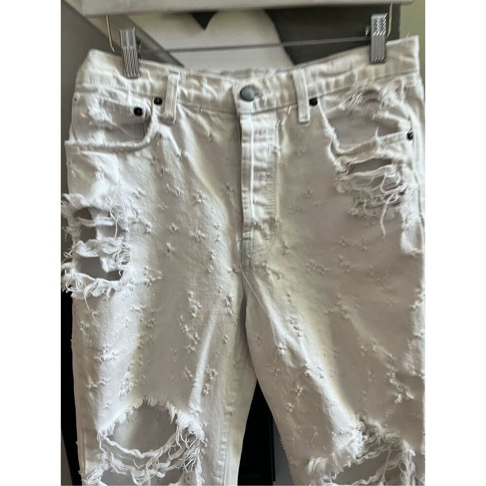Carmar White Distressed Hole Frayed Hem Jeans sz 27 - Picture 4 of 13